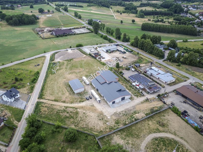 Zespół magazynów na sprzedaż, Zambrowski, Rutki-Kossaki, Zawadzka
