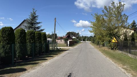 Sprzedaż Działka Kolonia Lesiów, pow. radomski